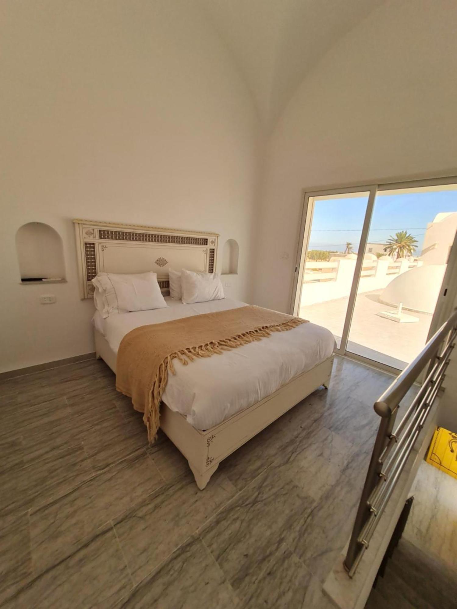 Musk De Djerba Suite Aziz Avec Piscine Temlale Exterior photo
